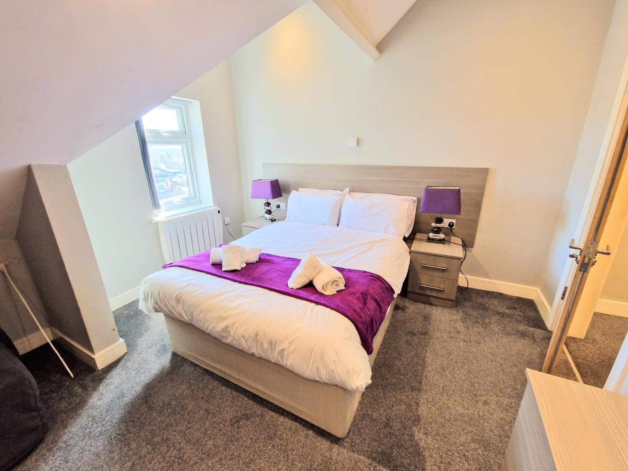 Central Reading Modern 3Br Flat - Walk To Station And High Street Buitenkant foto