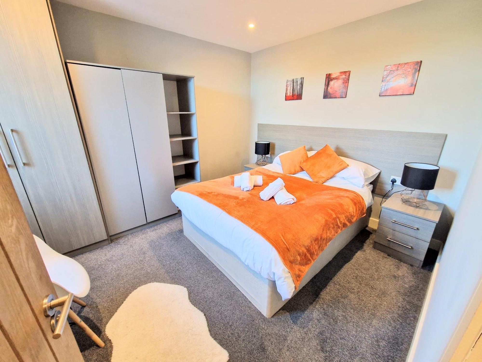 Central Reading Modern 3Br Flat - Walk To Station And High Street Buitenkant foto